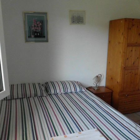 Tom'S House Apartment Skriperon Bagian luar foto