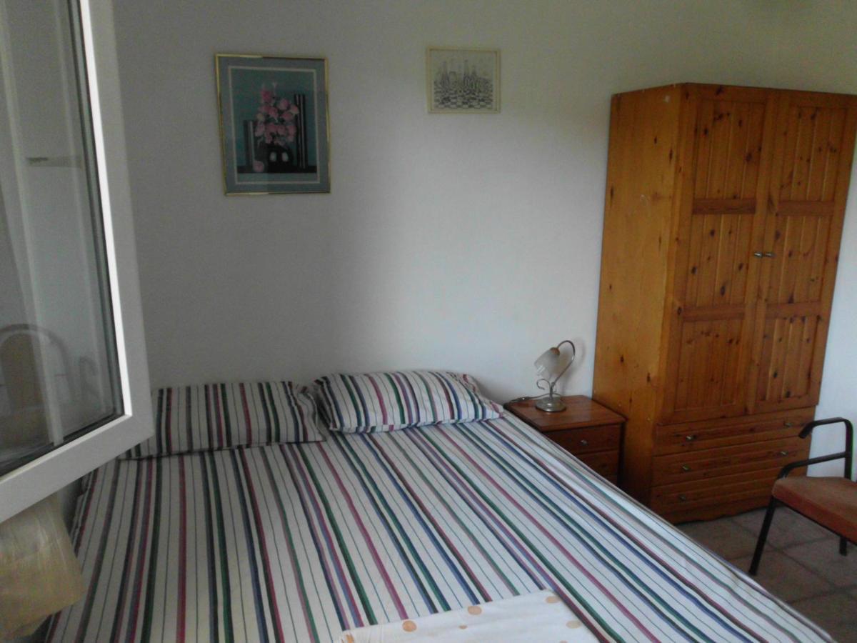 Tom'S House Apartment Skriperon Bagian luar foto