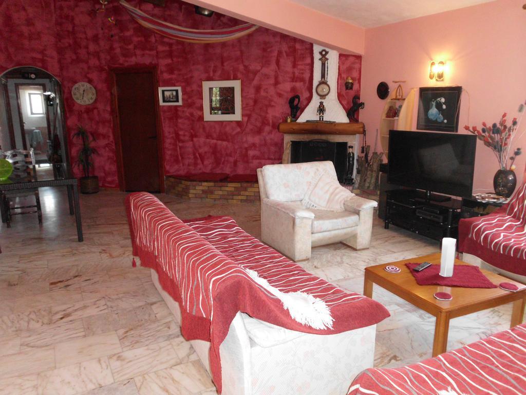 Tom'S House Apartment Skriperon Bagian luar foto